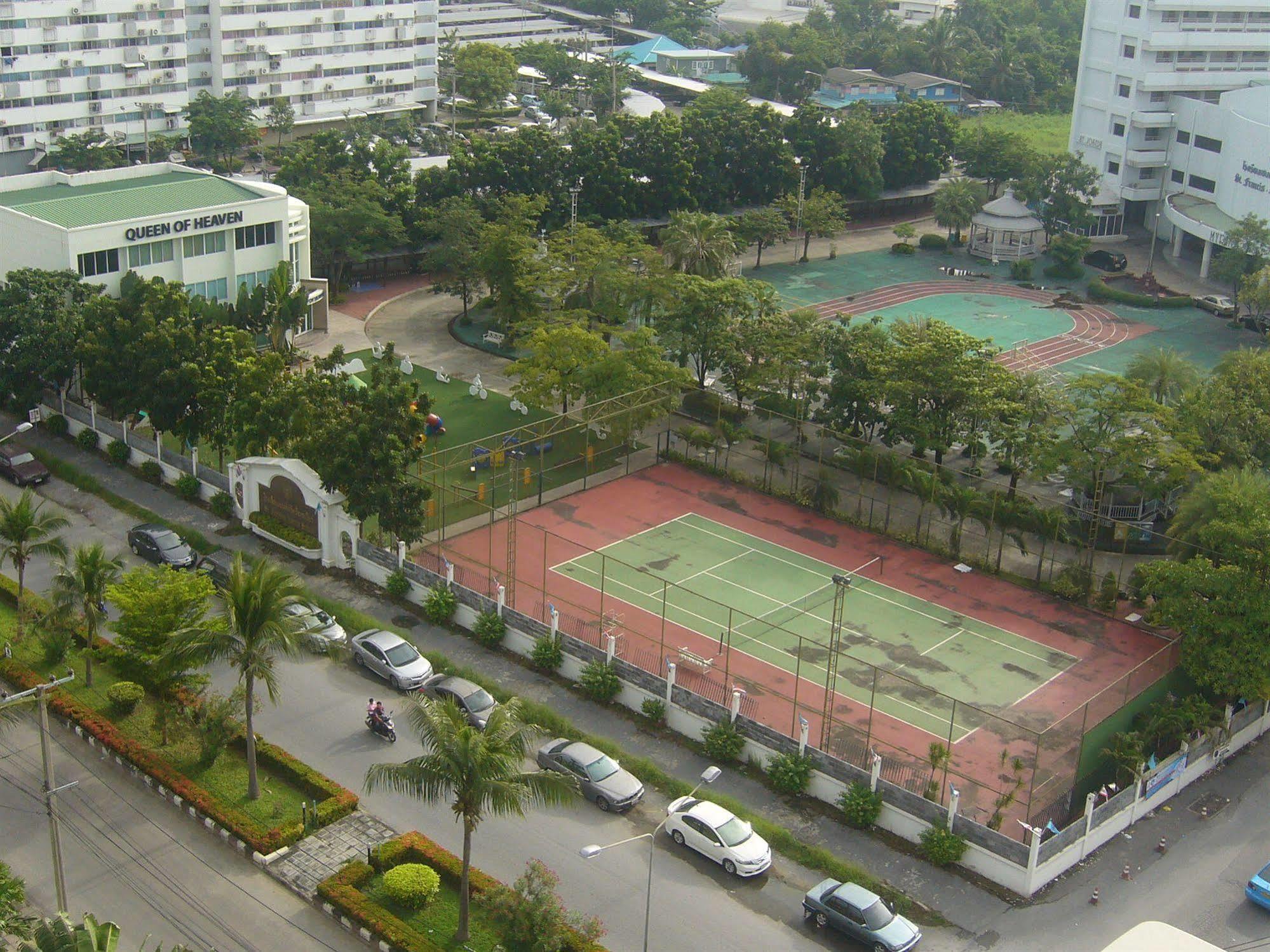 Impact Muang Thong Thani Service Condominium Bangkok Eksteriør bilde